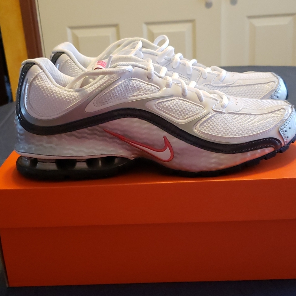 Nike shoes *worn twice*